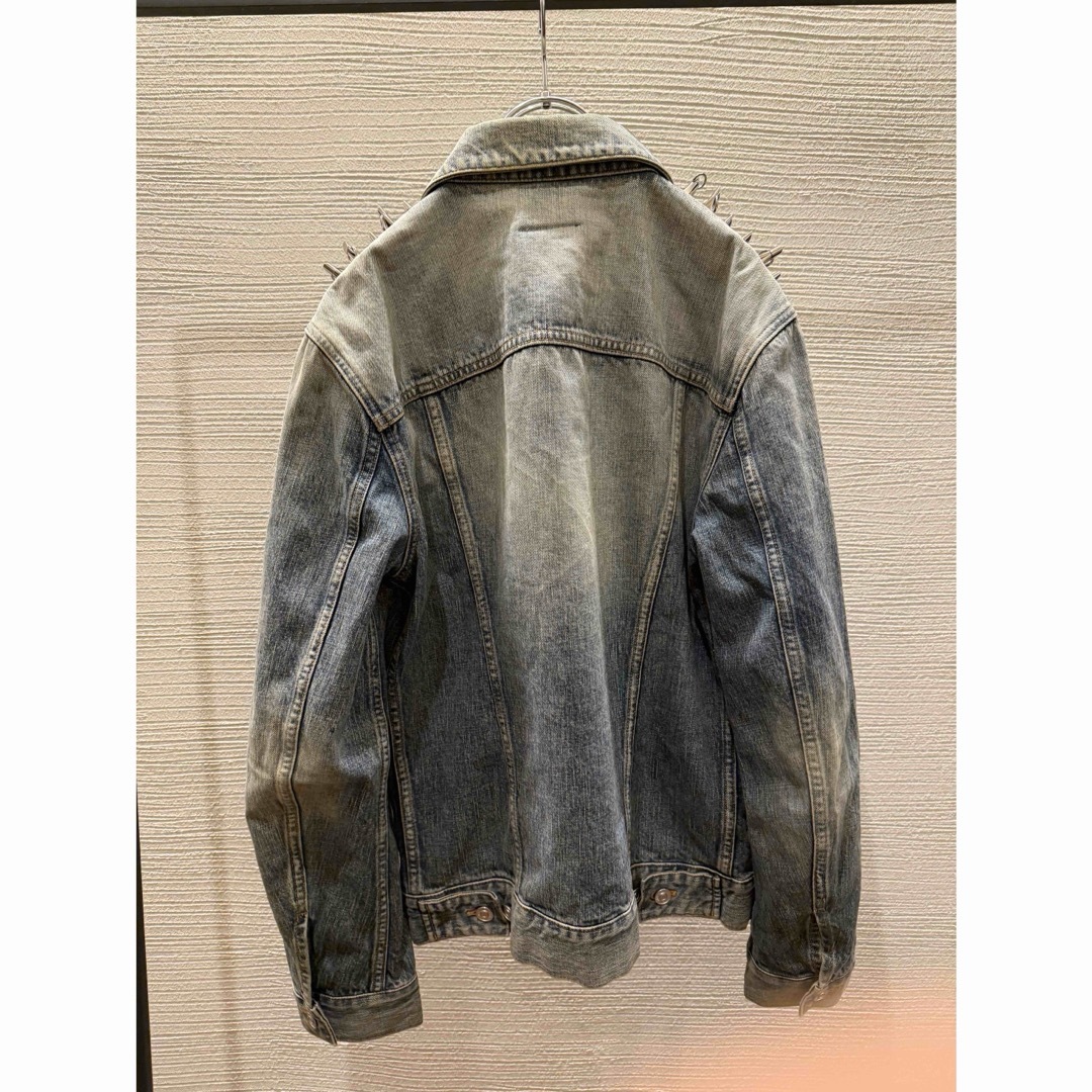 GIVENCHY - 21ss GIVENCHY スタッズ 装飾 デニムジャケット G GIVENCHY - 21ss GIVENCHY スタッズ 装飾 デニムジャケット G