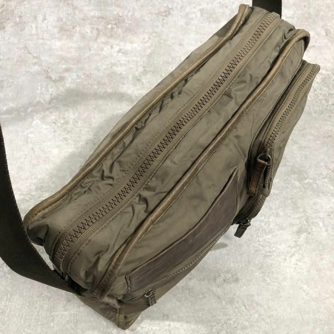 Paul Smith - 美品 PaulSmith ポールスミス ショルダーバッグ Paul Smith - 美品 PaulSmith ポールスミス ショルダーバッグ