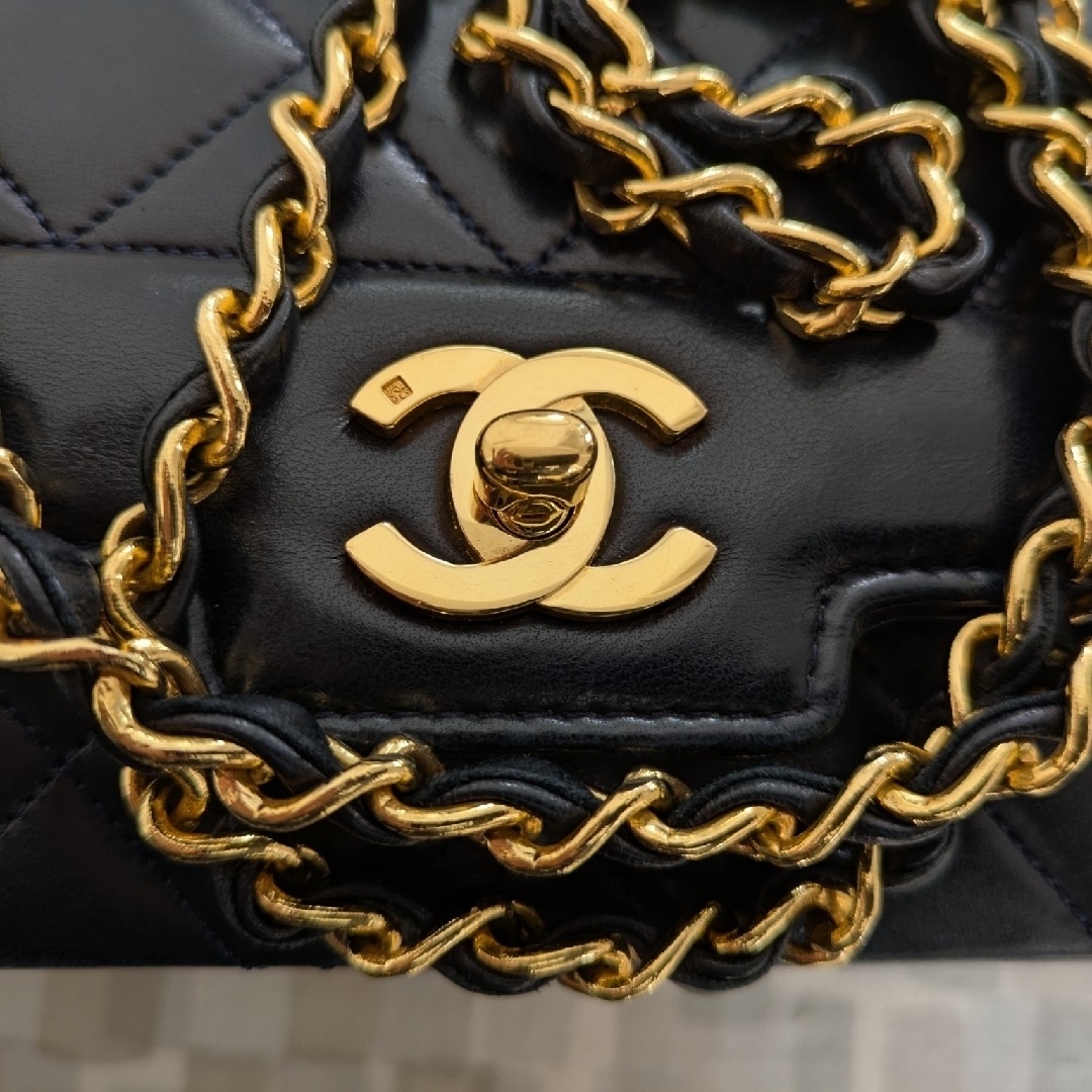 CHANEL - 美品 レア CHANEL シャネル マトラッセ ショルダー CHANEL - 美品 レア CHANEL シャネル マトラッセ ショルダー