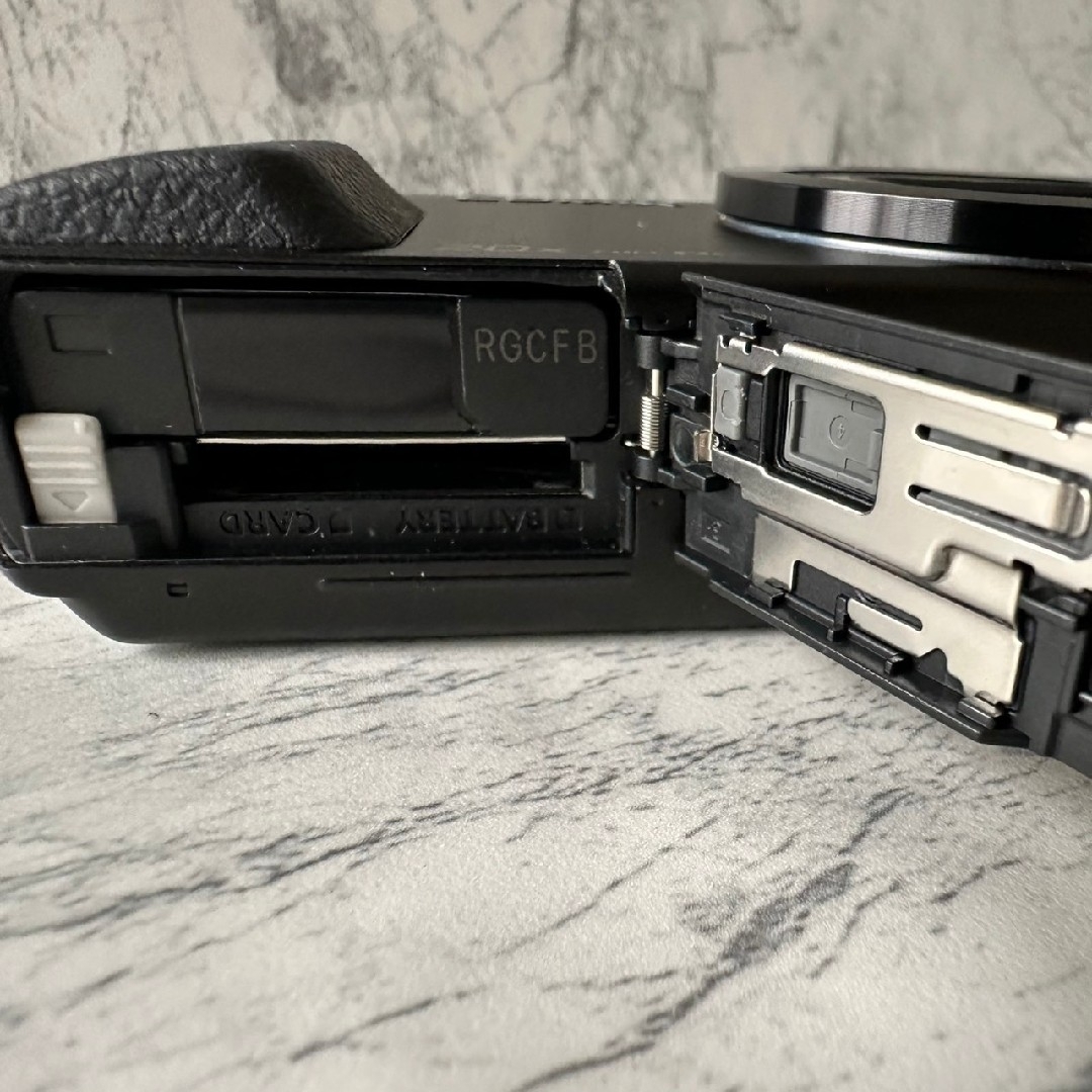 Panasonic - 美品 Panasonic DMC-TZ40 ブラック コンパクト Panasonic - 美品 Panasonic DMC-TZ40 ブラック コンパクト