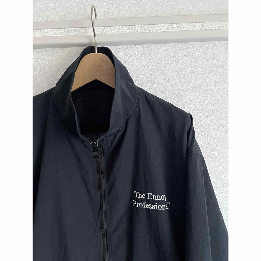 1LDK SELECT(ワンエルディーケーセレクト)のENNOY スタイリスト私物  Nylon Jacket black メンズのジャケット/アウター(ナイロンジャケット)の商品写真