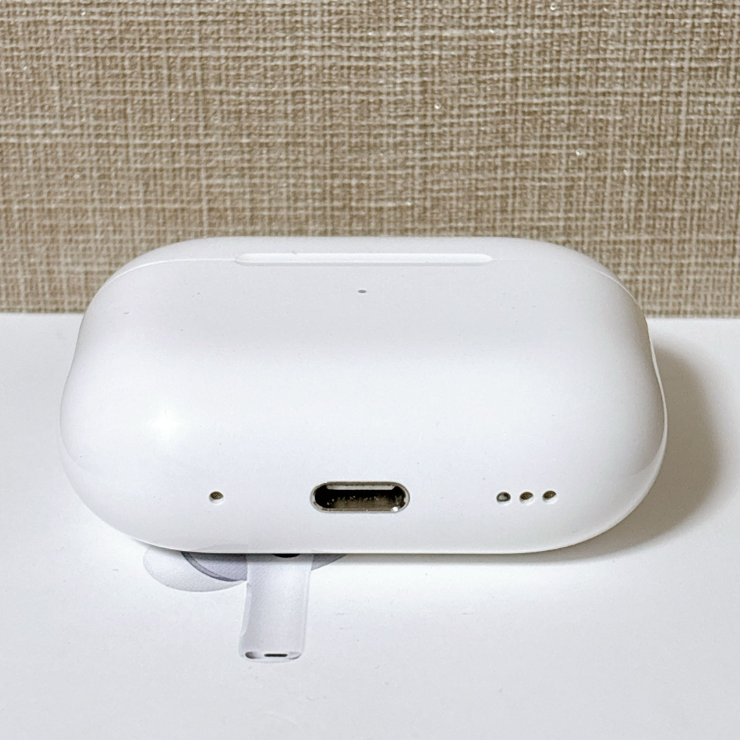 Apple - AirPods Pro(第2世代) USB Type-C MTJV3J/Aの通販 by Apple - AirPods Pro(第2世代) USB Type-C MTJV3J/Aの通販 by