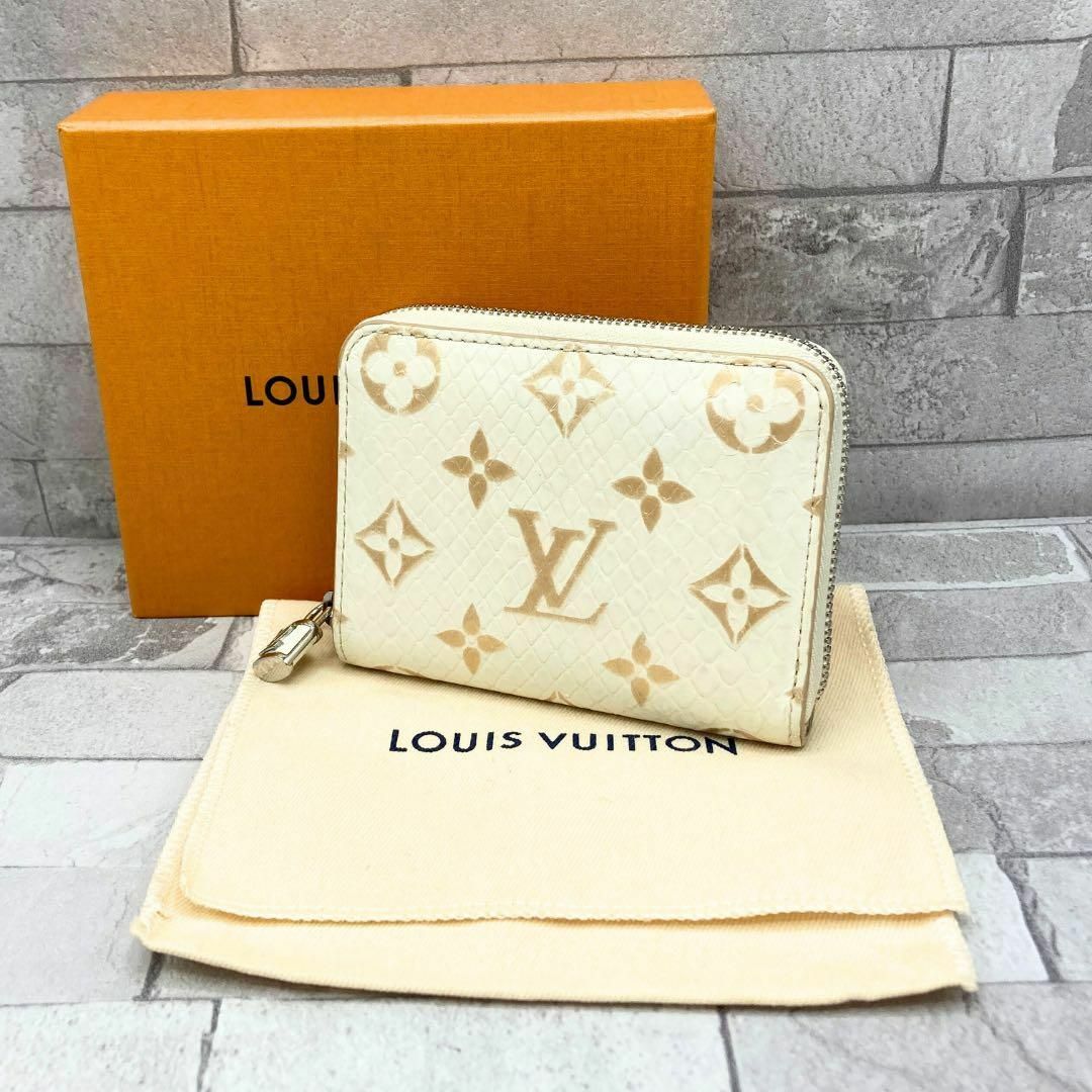 LOUIS VUITTON - ルイヴィトン 白×金 モノグラムエキゾチック LOUIS VUITTON - ルイヴィトン 白×金 モノグラムエキゾチック