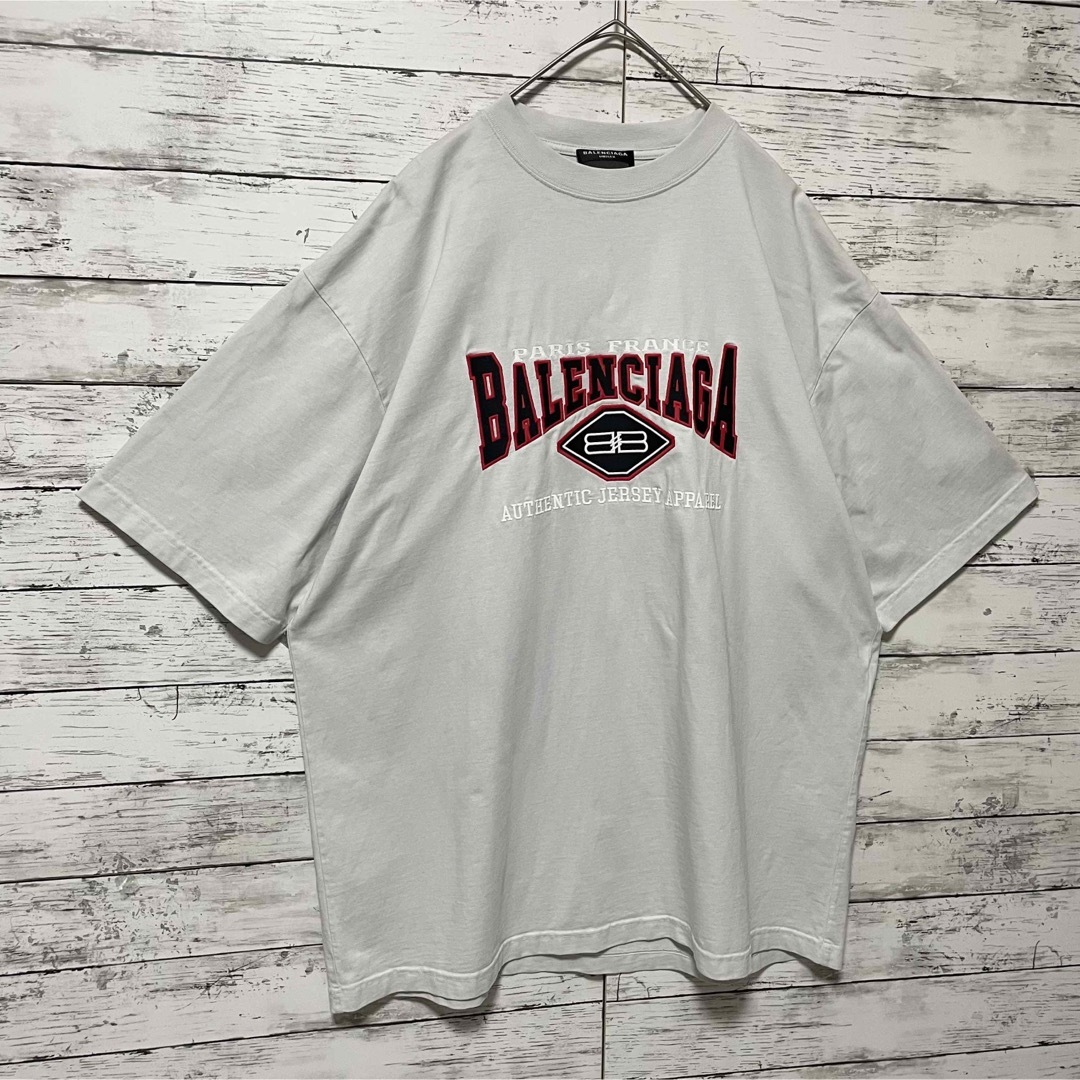 BALENCIAGA - 【超絶人気デザイン】 バレンシアガ tシャツ BALENCIAGA - 【超絶人気デザイン】 バレンシアガ tシャツ