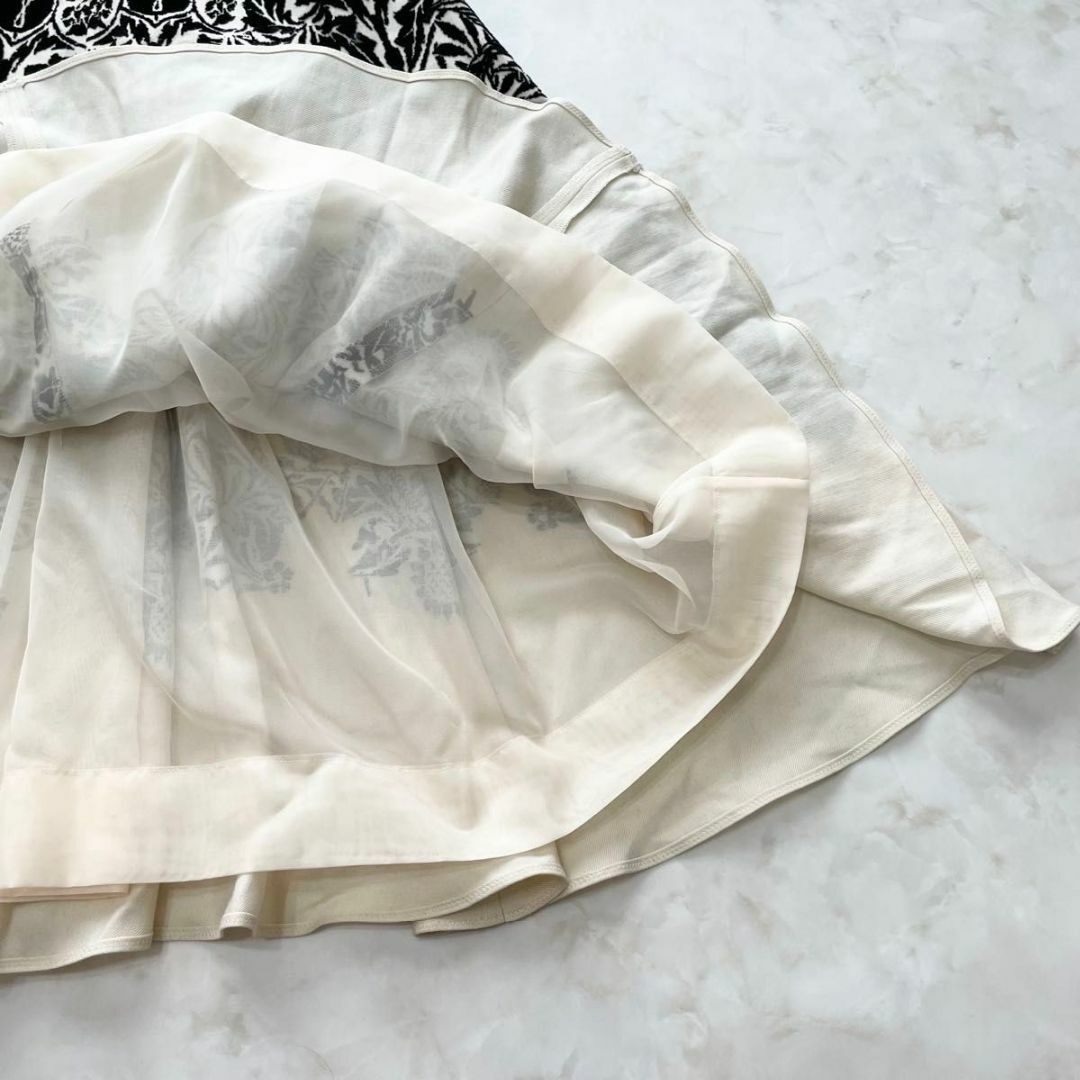 EPOCA - 美品 42 EPOCA シルク混 花柄刺繍ワンピース Aライン EPOCA - 美品 42 EPOCA シルク混 花柄刺繍ワンピース Aライン