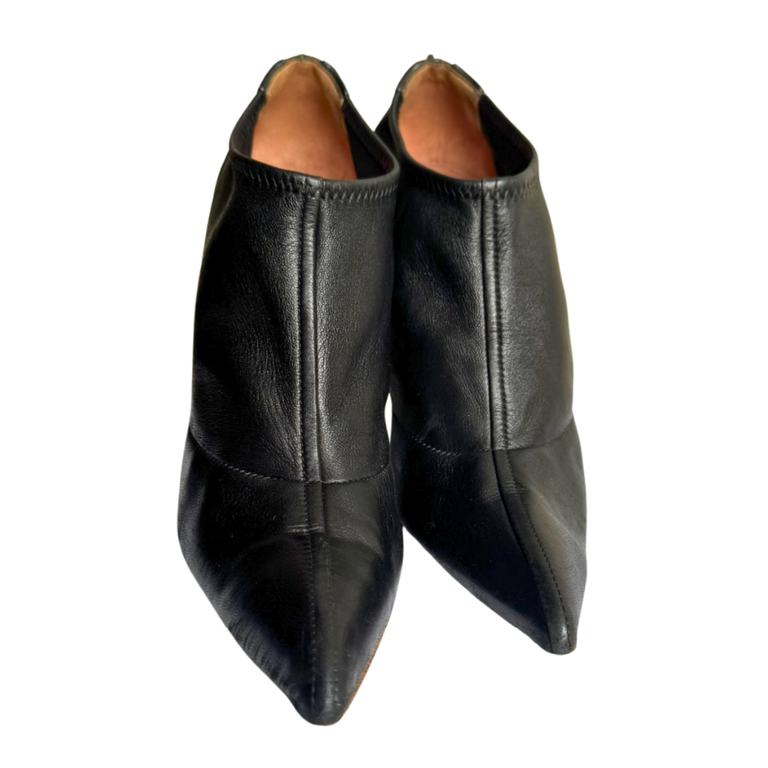 Alaïa レザーブーティ ALAÏA ブラック レザー ブーティ