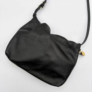 Russet(ショルダーバッグ ・ ブラック/黒色系)のフリマ Russet(ショルダーバッグ ・ ブラック/黒色系)のフリマ