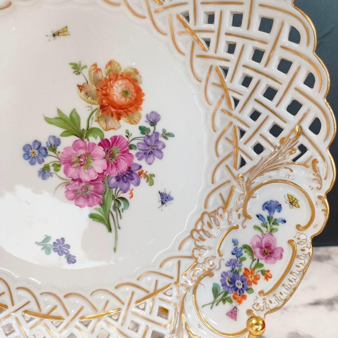 MEISSEN - 24㎝☆マイセン 美品 透かしプレート ピンクローズ MEISSEN - 24㎝☆マイセン 美品 透かしプレート ピンクローズ
