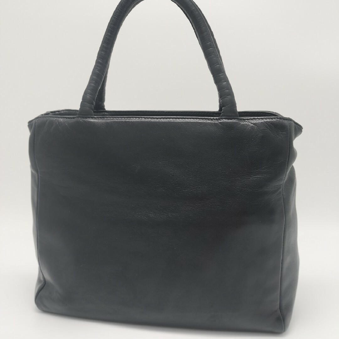 PRADA - 極美品✨プラダ トートバッグ レザー ダークネイビーの PRADA - 極美品✨プラダ トートバッグ レザー ダークネイビーの