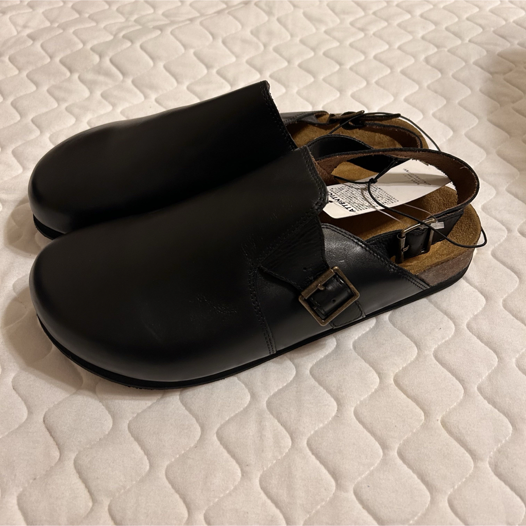 GU - 新品 GU リアルレザークロッグサンダル ブラック 28cmの GU - 新品 GU リアルレザークロッグサンダル ブラック 28cmの
