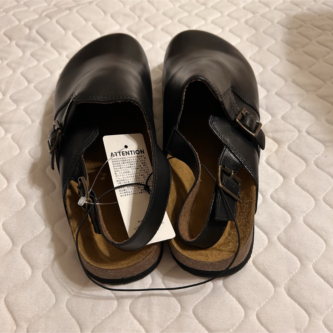 GU - 新品 GU リアルレザークロッグサンダル ブラック 28cmの GU - 新品 GU リアルレザークロッグサンダル ブラック 28cmの