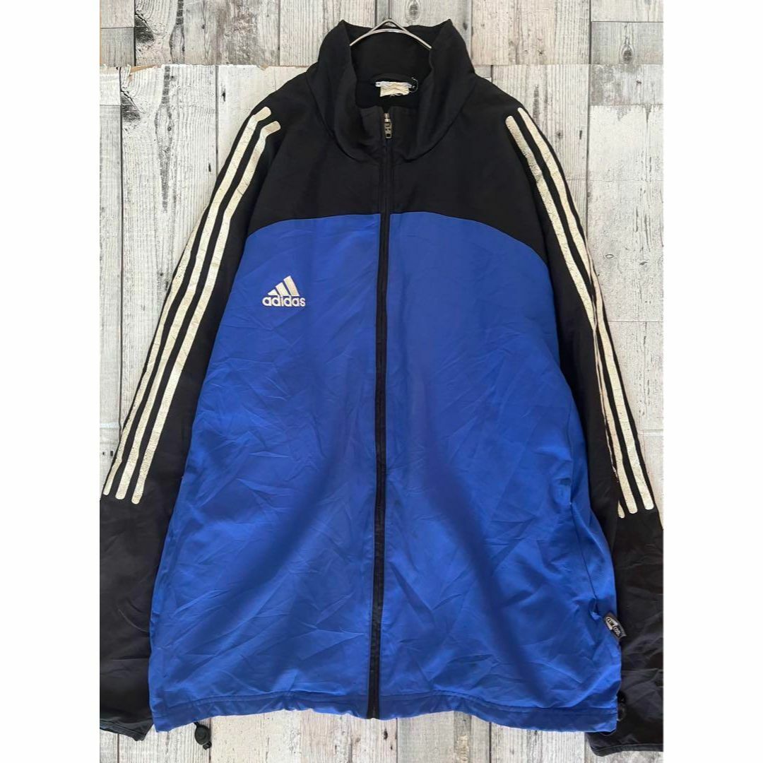adidas - adidas オーバーサイズナイロンジャケット ナイロン adidas - adidas オーバーサイズナイロンジャケット ナイロン