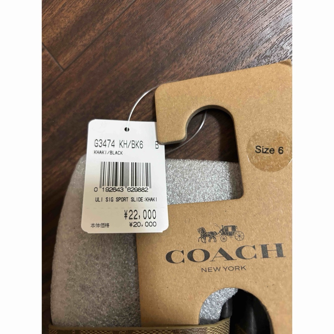 COACH - 新品 COACH コーチ スライド サンダルシグネチャー23.5 COACH - 新品 COACH コーチ スライド サンダルシグネチャー23.5