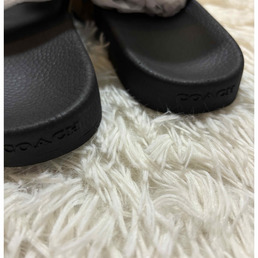 COACH - 新品 COACH コーチ スライド サンダルシグネチャー23.5 COACH - 新品 COACH コーチ スライド サンダルシグネチャー23.5