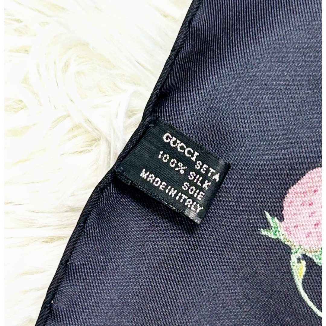 GUCCI - 【美品】GUCCI グッチ スカーフ フルーツ柄 マルチ GUCCI - 【美品】GUCCI グッチ スカーフ フルーツ柄 マルチ