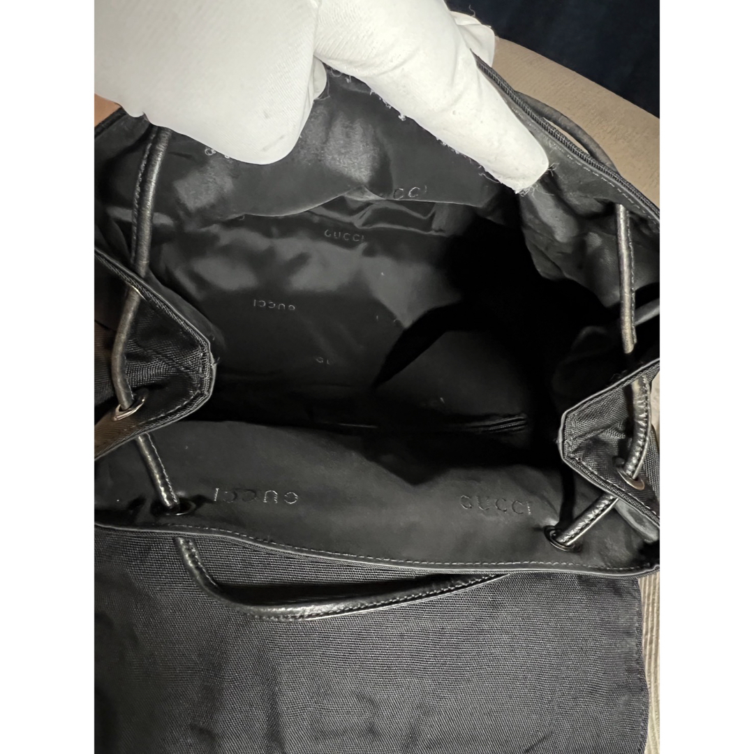 GUCCI - 正規品 グッチ リュックサック 巾着 バッグ レザー GUCCI - 正規品 グッチ リュックサック 巾着 バッグ レザー