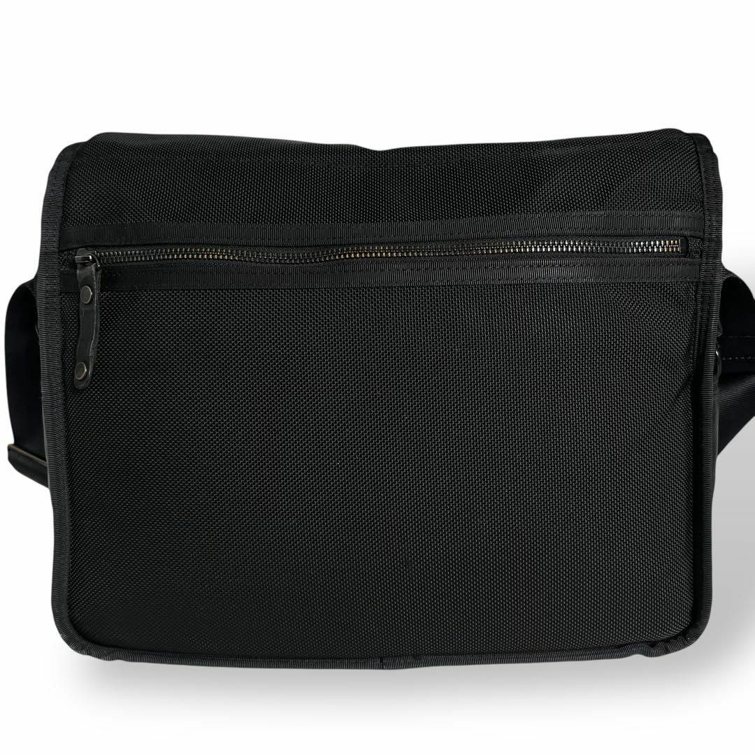 PORTER - 美品 ポーター ショルダーバッグ 斜め掛け 大容量 A4 PORTER - 美品 ポーター ショルダーバッグ 斜め掛け 大容量 A4