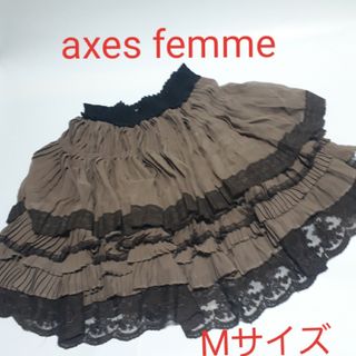 高級☆タグ付き☆ST. JOHN 定価6万円ツイード ひざ丈スカート 高級☆タグ付き☆ST. JOHN 定価6万円ツイード ひざ丈スカート