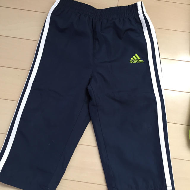 adidas(アディダス)のadidas 3点セット 12M(80〜90) キッズ/ベビー/マタニティのキッズ服男の子用(90cm~)(その他)の商品写真