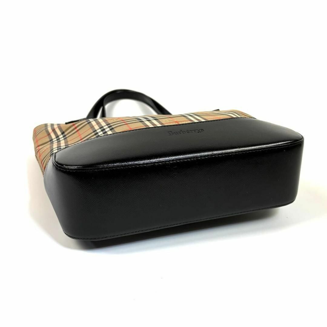 BURBERRY - 【極美品】BURBERRY レザー トートバッグ ノバ BURBERRY - 【極美品】BURBERRY レザー トートバッグ ノバ