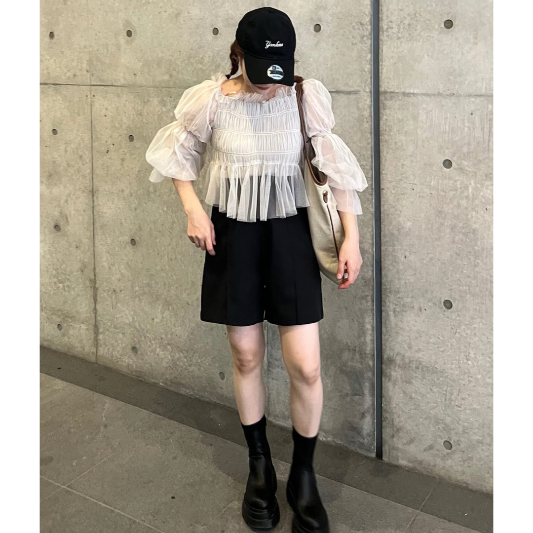SNIDEL - 【美品】SNIDELL Sustainableチュールクロップド SNIDEL - 【美品】SNIDELL Sustainableチュールクロップド