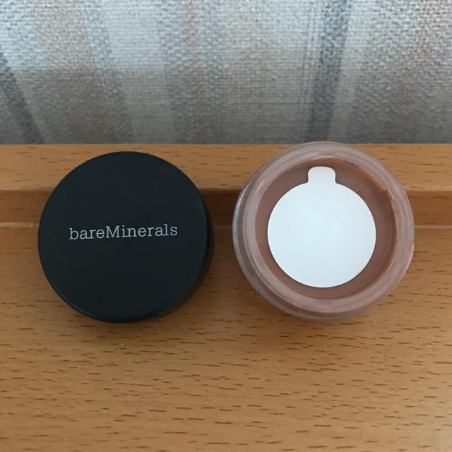 bareMinerals(ベアミネラル)の【新品】ベアミネラル ウォームス コスメ/美容のベースメイク/化粧品(フェイスカラー)の商品写真