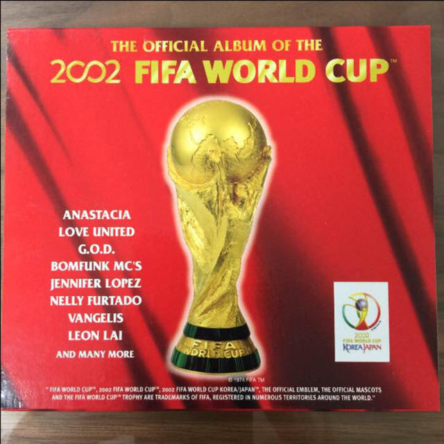 2002 FIFA ワールドカップ オフィシャルアルバム スポーツ/アウトドアのサッカー/フットサル(記念品/関連グッズ)の商品写真