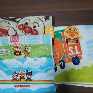 アンパンマン - ドキンちゃん コキンちゃん エプロン 新品 保育 アンパンマン - ドキンちゃん コキンちゃん エプロン 新品 保育