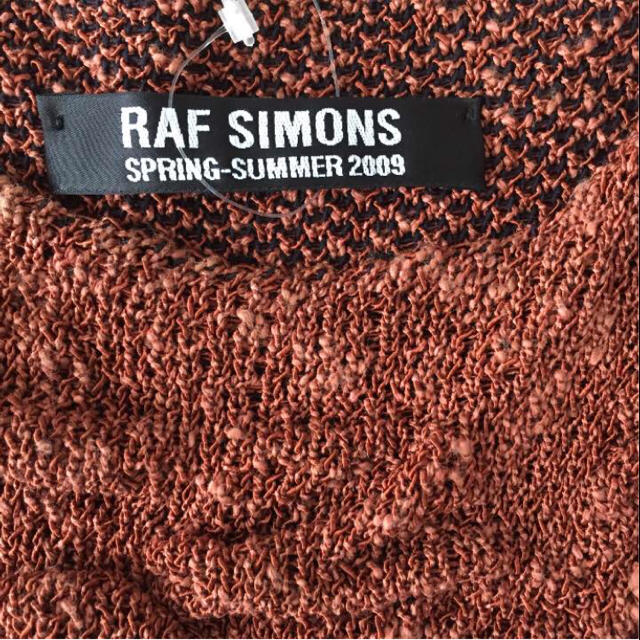 RAF SIMONS(ラフシモンズ)の【送料込み】値下げ！RAF SIMONS(ラフシモンズ) ニットベスト メンズのトップス(ニット/セーター)の商品写真