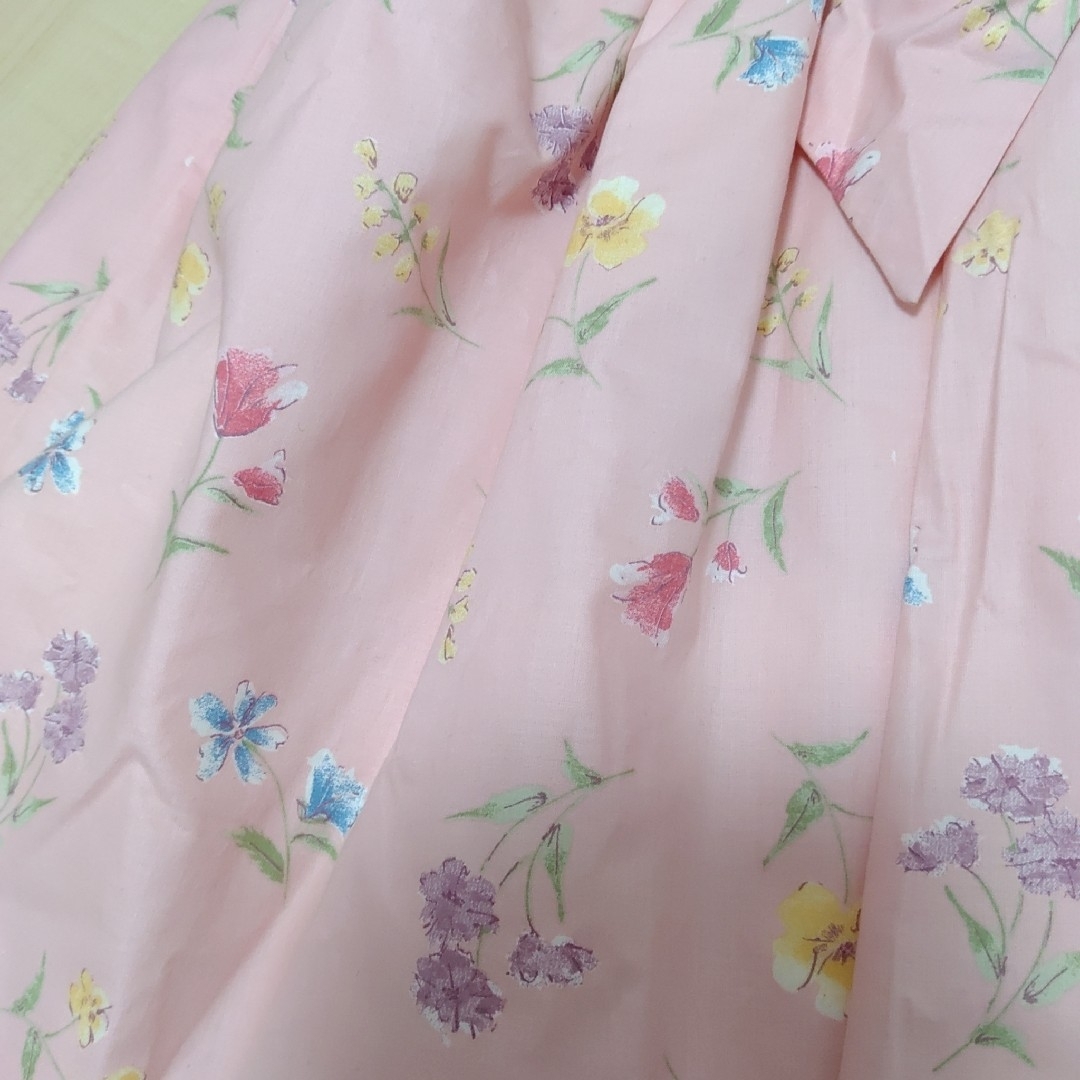 LAURA ASHLEY - 新品タグ付き ローラアシュレイ 花柄 ワンピース LAURA ASHLEY - 新品タグ付き ローラアシュレイ 花柄 ワンピース