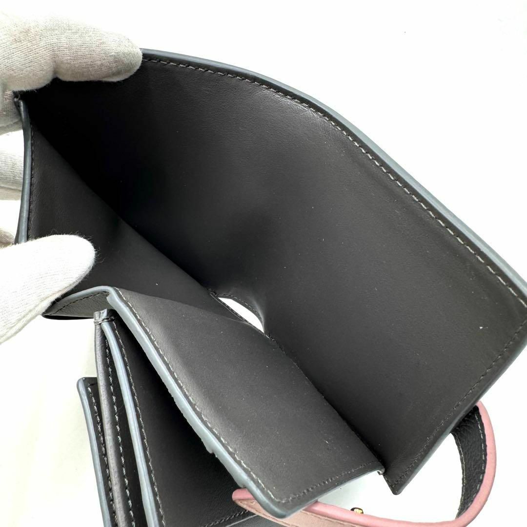 CELINE - 美品✨ セリーヌ 折り財布 正規品 スモールストラップ CELINE - 美品✨ セリーヌ 折り財布 正規品 スモールストラップ