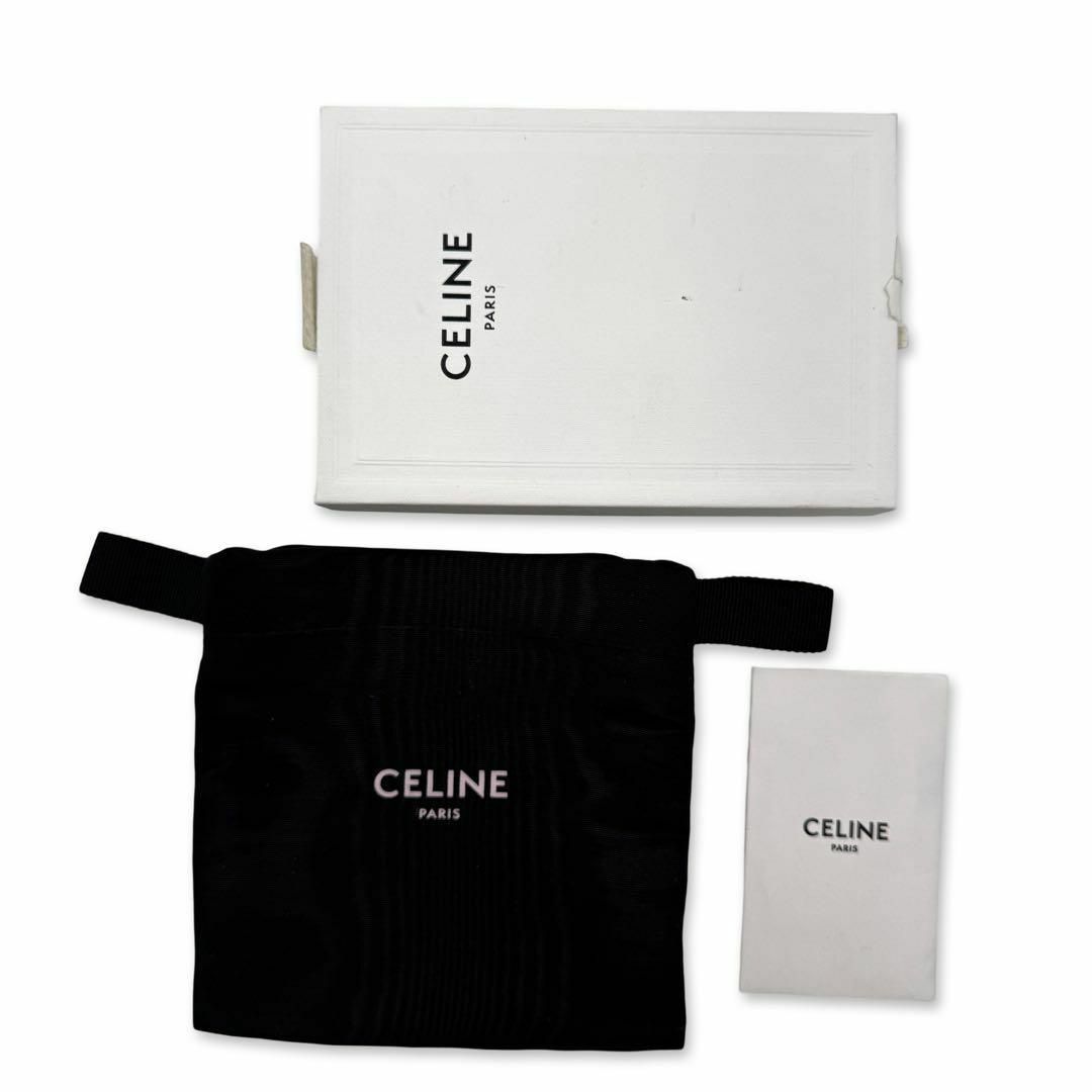 CELINE - 美品✨ セリーヌ 折り財布 正規品 スモールストラップ CELINE - 美品✨ セリーヌ 折り財布 正規品 スモールストラップ