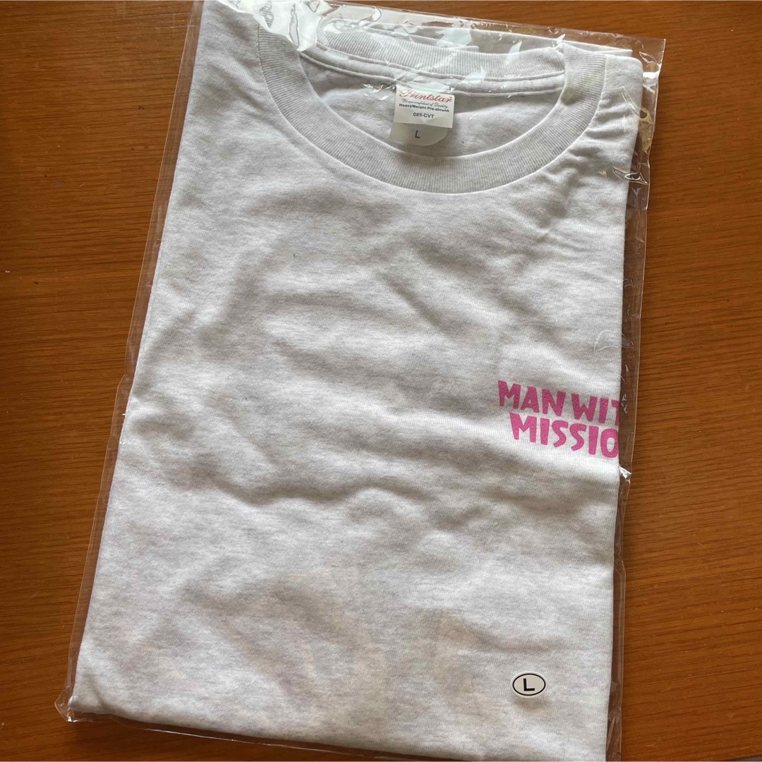 MAN WITH A MISSION - マンウィズ 15th Anniv ロゴTシャツ MAN WITH A MISSION - マンウィズ 15th Anniv ロゴTシャツ
