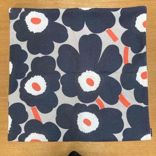 marimekko(クッションカバー)のフリマアイテム一覧 marimekko(クッションカバー)のフリマアイテム一覧