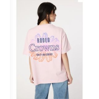RODEO CROWNS WIDE BOWL - サンリオコラボTシャツ はんぎょどん RODEO CROWNS WIDE BOWL - サンリオコラボTシャツ はんぎょどん
