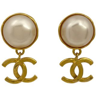【国内正規総代理店アイテム】 CHANEL - シャネル ココマーク フェイクパール イヤリング GP イヤリング