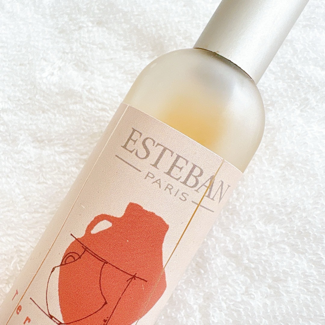 ESTEBAN PARIS エステバン　ルームフレグランス　香水　50ml コスメ/美容のリラクゼーション(アロマグッズ)の商品写真