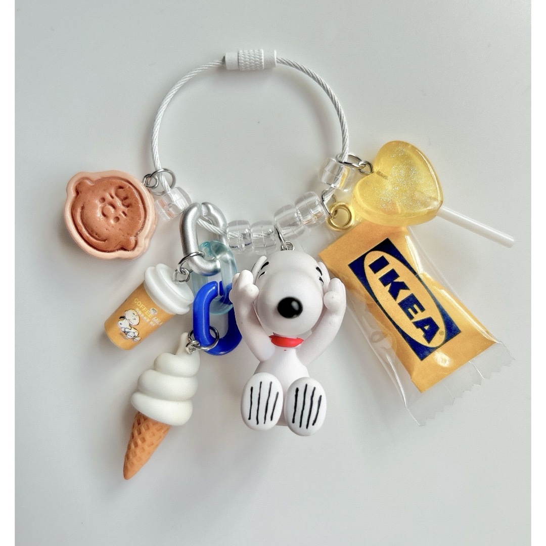 SNOOPY(スヌーピー)のスヌーピー♡じゃらじゃらキーホルダー エンタメ/ホビーのおもちゃ/ぬいぐるみ(キャラクターグッズ)の商品写真