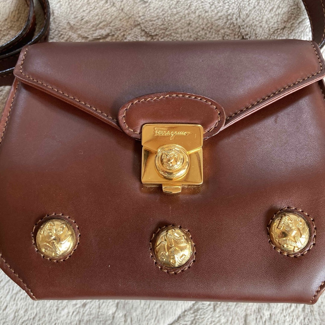 Salvatore Ferragamo - 美品 フェラガモ ショルダーバッグ ミニ Salvatore Ferragamo - 美品 フェラガモ ショルダーバッグ ミニ