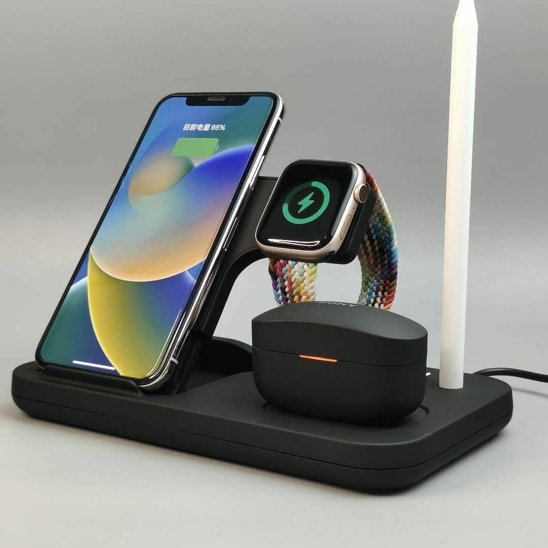 Apple Watch - ワイヤレス充電器 4in1 iPhone 置くだけ Apple Watch - ワイヤレス充電器 4in1 iPhone 置くだけ