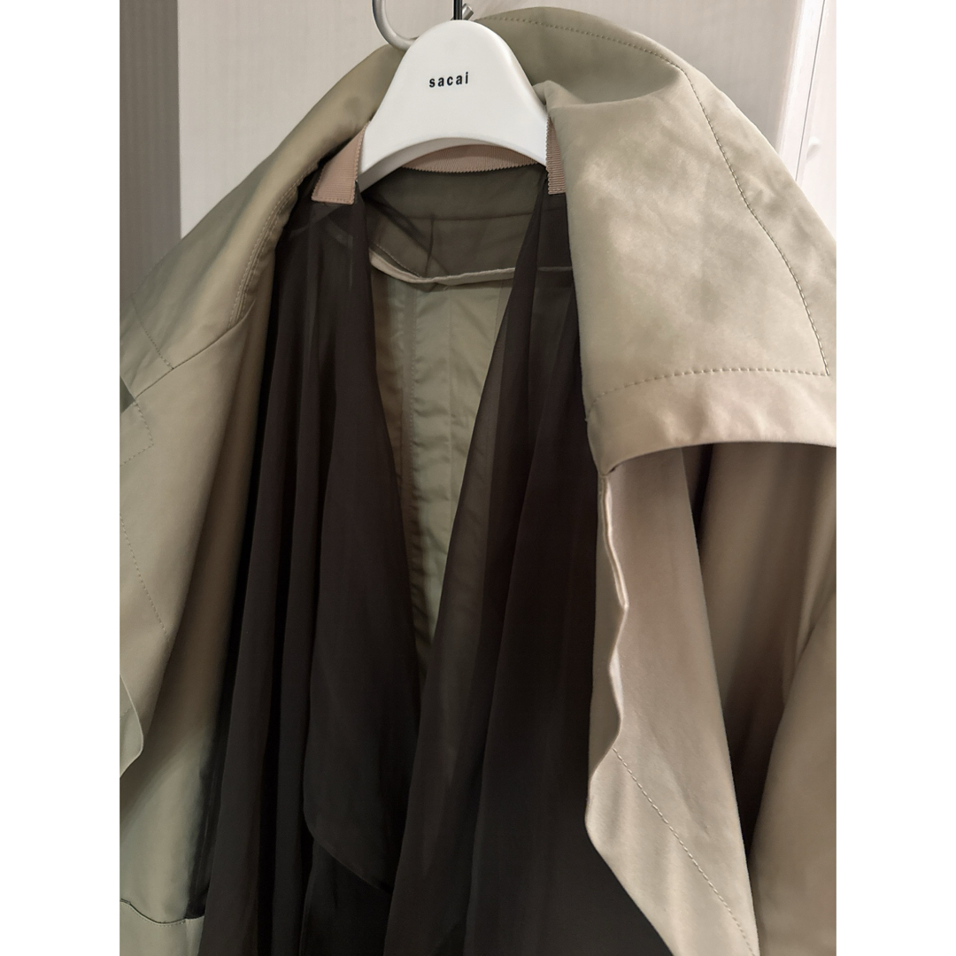 sacai - sacai コレクション 高橋らら お色違い トレンチコート sacai - sacai コレクション 高橋らら お色違い トレンチコート