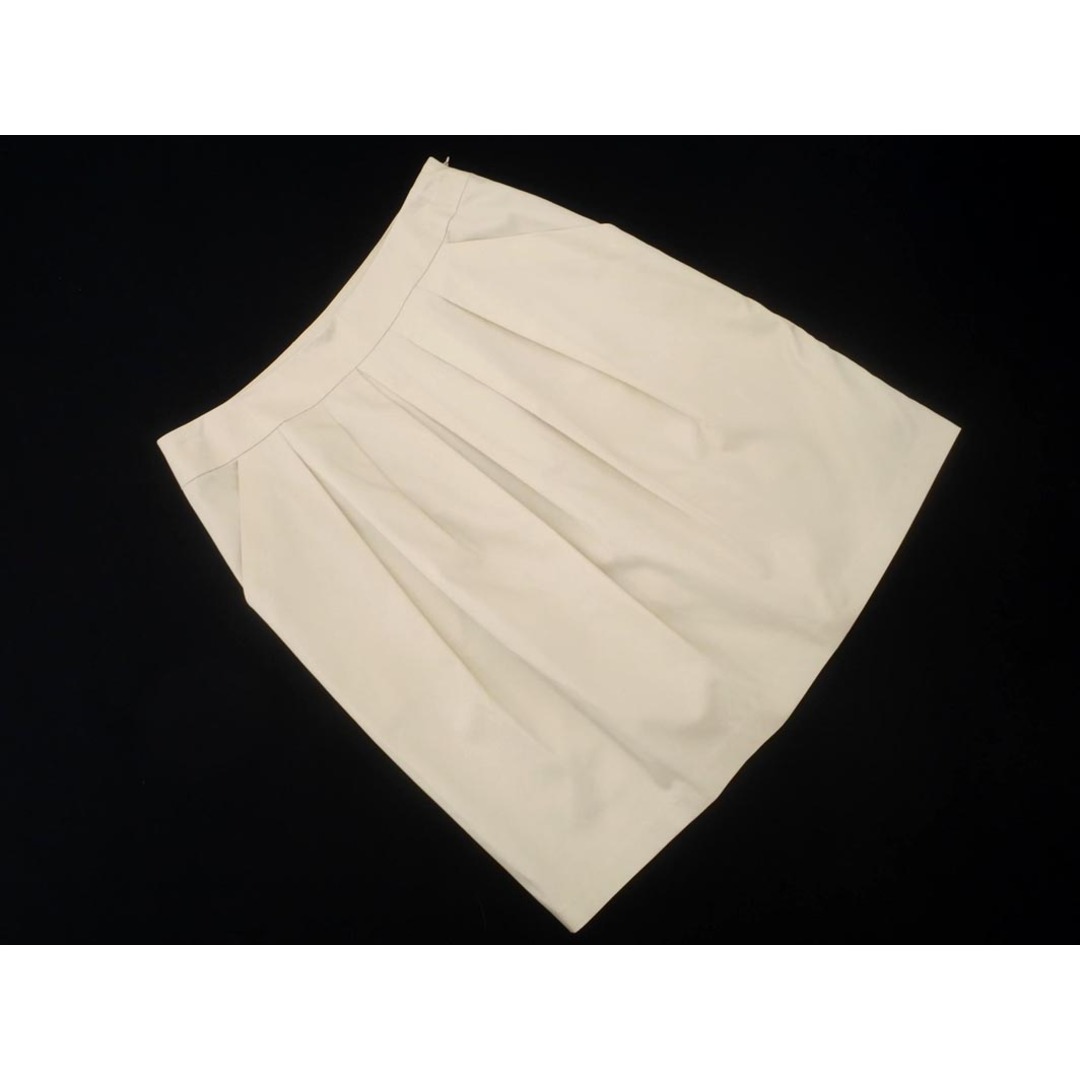 ANAYI - ANAYI アナイ タック タイト スカート size36/ベージュ ANAYI - ANAYI アナイ タック タイト スカート size36/ベージュ