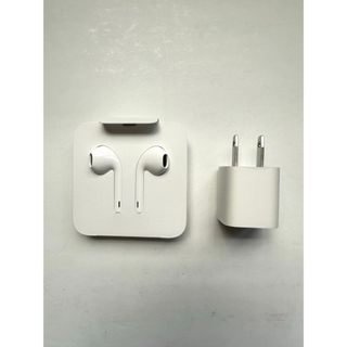 iPhone - 【新品未使用】iPhone11付属品 イヤホン、ケーブル iPhone - 【新品未使用】iPhone11付属品 イヤホン、ケーブル