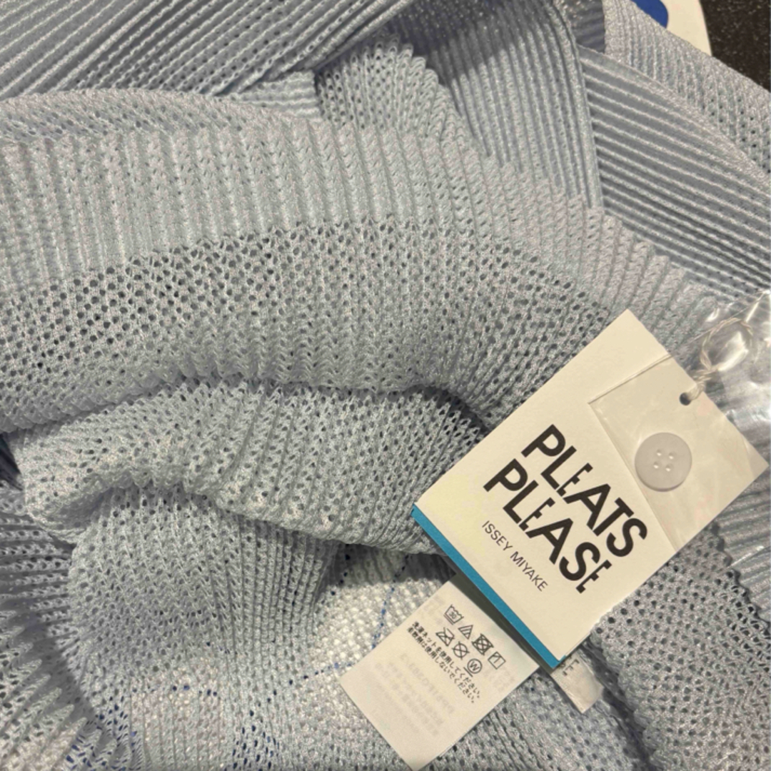 PLEATS PLEASE ISSEY MIYAKE - PLEATS PLEASE TATAMI APRIL PLEATS PLEASE ISSEY MIYAKE - PLEATS PLEASE TATAMI APRIL