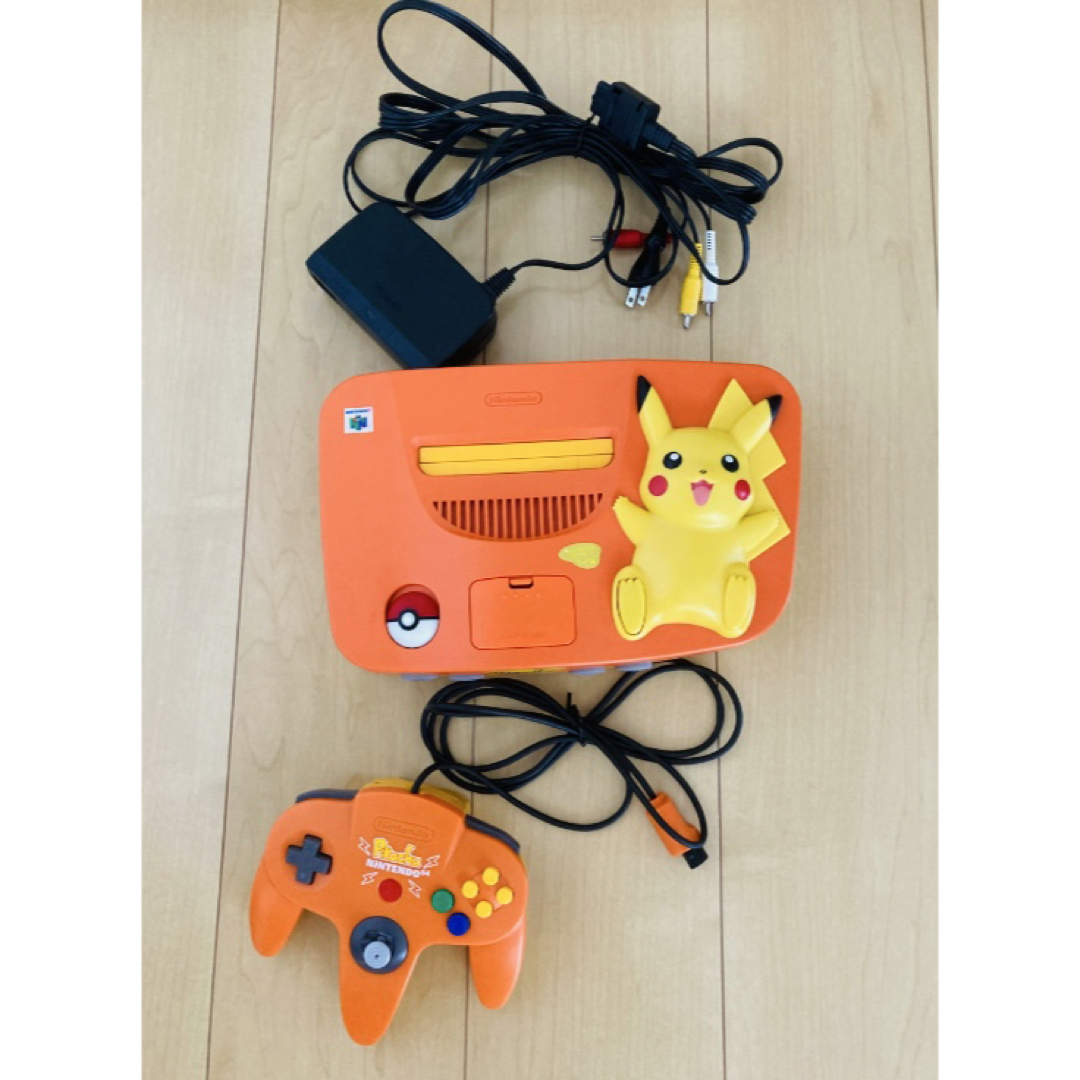 NINTENDO 64 - Nintendo 64 ピカチュウ トイザらス限定 オレンジ NINTENDO 64 - Nintendo 64 ピカチュウ トイザらス限定 オレンジ