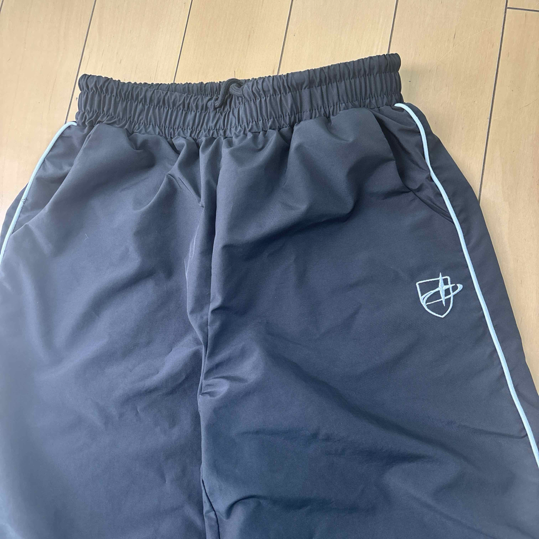 SHEIN(シーイン)のDAZY ブラック　パンツ　Sサイズ  SHEIN レディースのパンツ(カジュアルパンツ)の商品写真