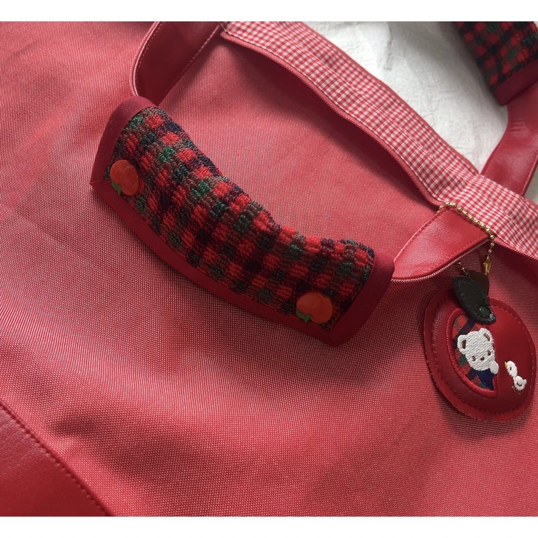 ハンドメイドりんごが可愛いファミリアチェックハンドルカバー鞄持ち手保護パイル地  ハンドメイドのファッション小物(バッグ)の商品写真