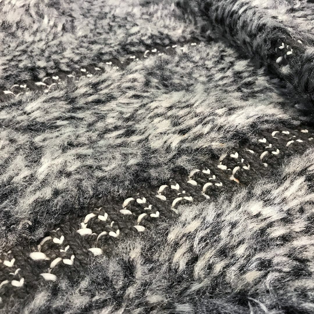 CHANEL - 新品同様 シャネル カシミヤ混 長袖 クルーネック CHANEL - 新品同様 シャネル カシミヤ混 長袖 クルーネック