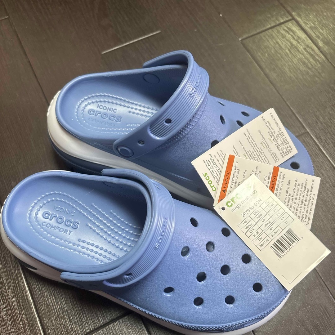 crocs - クロックス 新品の通販 by さくちゃんとじゅんちゃん's crocs - クロックス 新品の通販 by さくちゃんとじゅんちゃん's