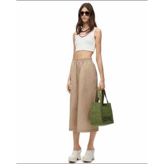 LOEWE - ロエベ LOEWE⭐︎23SS クロップドトラウザーズ パンツの LOEWE - ロエベ LOEWE⭐︎23SS クロップドトラウザーズ パンツの